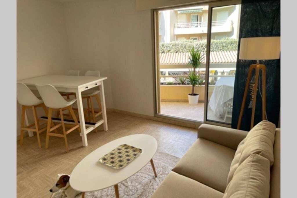 Confortable Appartement A Cavalaire-Sur-Mer Exterior foto